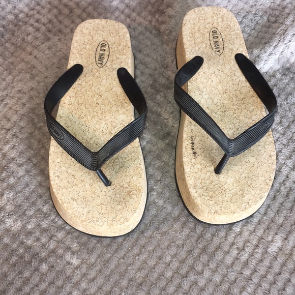 old navy platform flip flops
